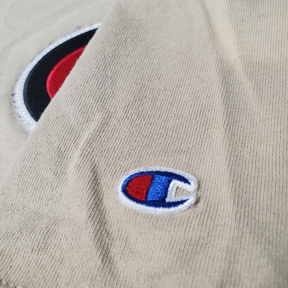 Champion Large Stitched Patch T-Shirt - Picture 5 of 6